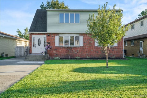 Photo of 33 Pacific Avenue, Lackawanna, NY 14218 (MLS # B1718774)