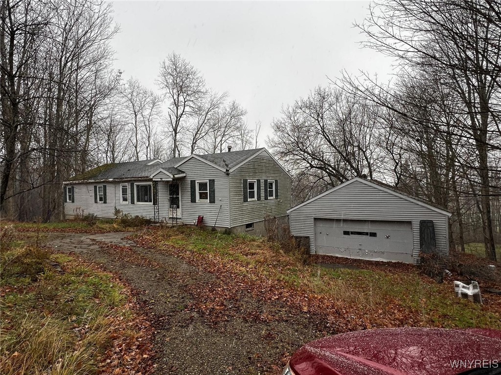Listing image 4