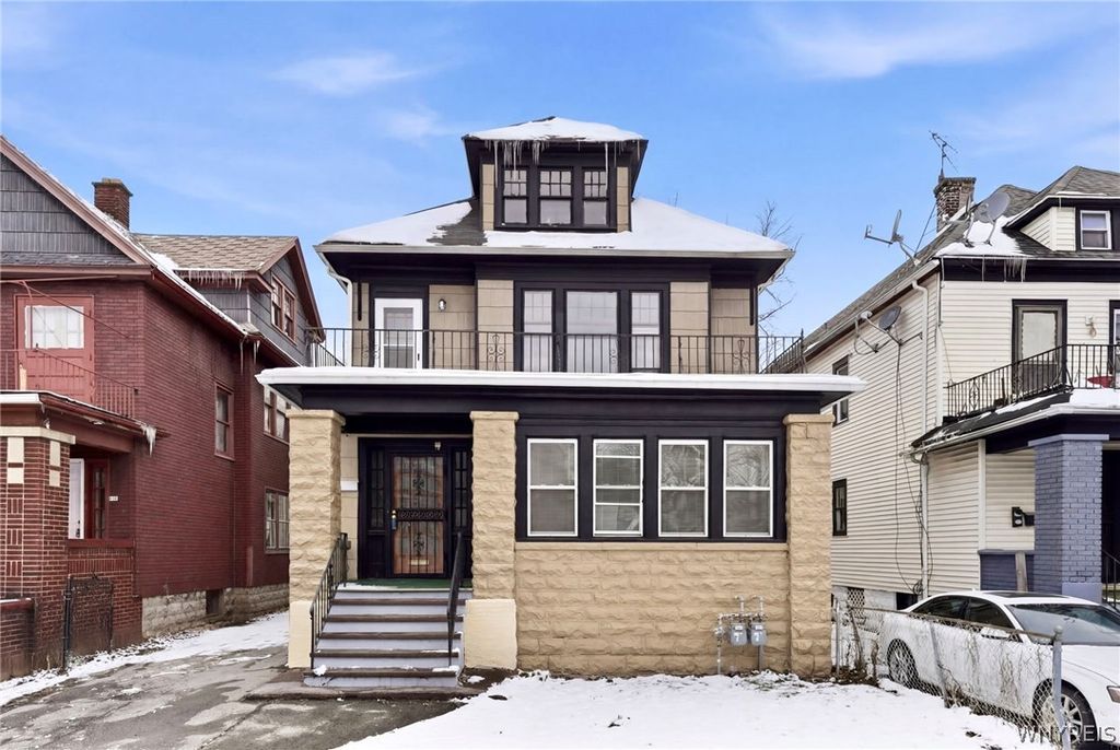 Photo of 142 Lonsdale Road, Buffalo, NY 14208 (MLS # B1667874)