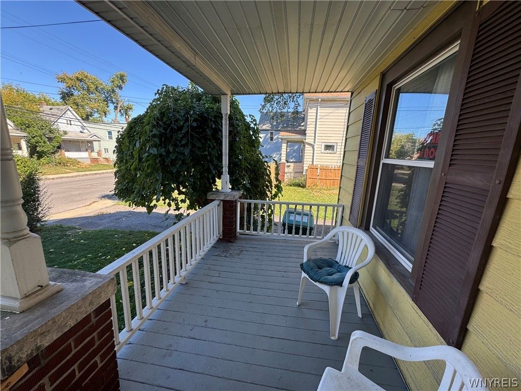 Photo of 1705 Niagara Street, Niagara Falls, NY 14303 (MLS # B1679165)