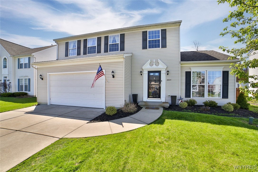 2224 Hunters Hollow Lane, Hamburg, New York image 2