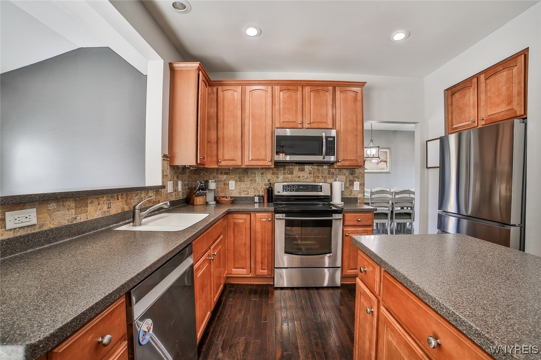 2224 Hunters Hollow Lane, Hamburg, New York image 14
