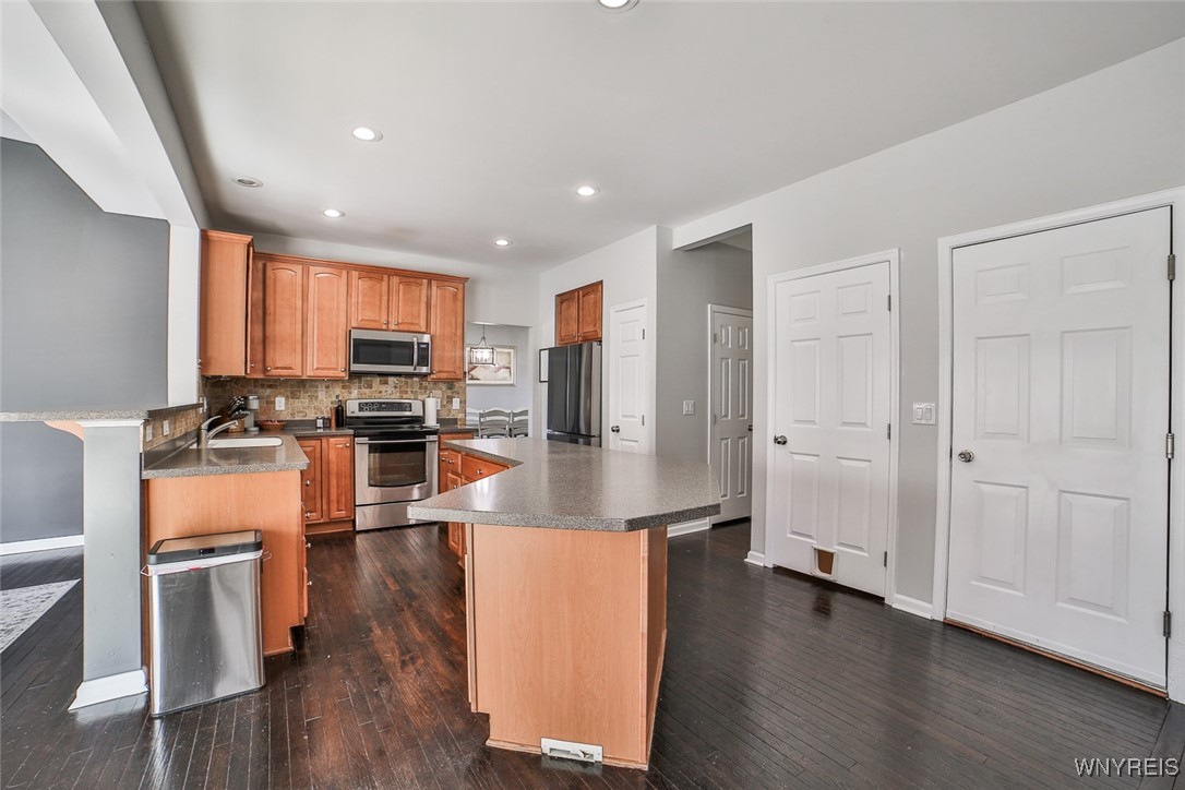 2224 Hunters Hollow Lane, Hamburg, New York image 13