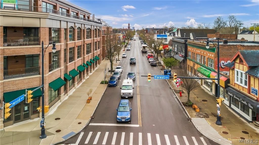1111 Elmwood Avenue 302