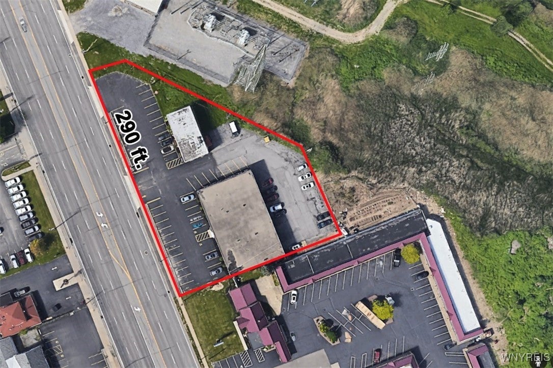 2005 Niagara Falls Boulevard