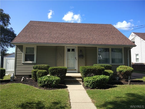 Photo of 8268 Bollier Avenue, Niagara Falls, NY 14304 (MLS # B1708798)