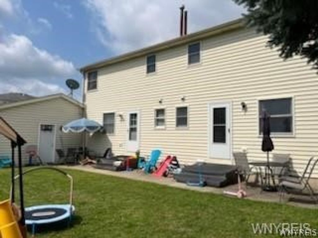 Photo of 169 Warner Road #167, Lancaster, NY 14043 (MLS # B1668891)