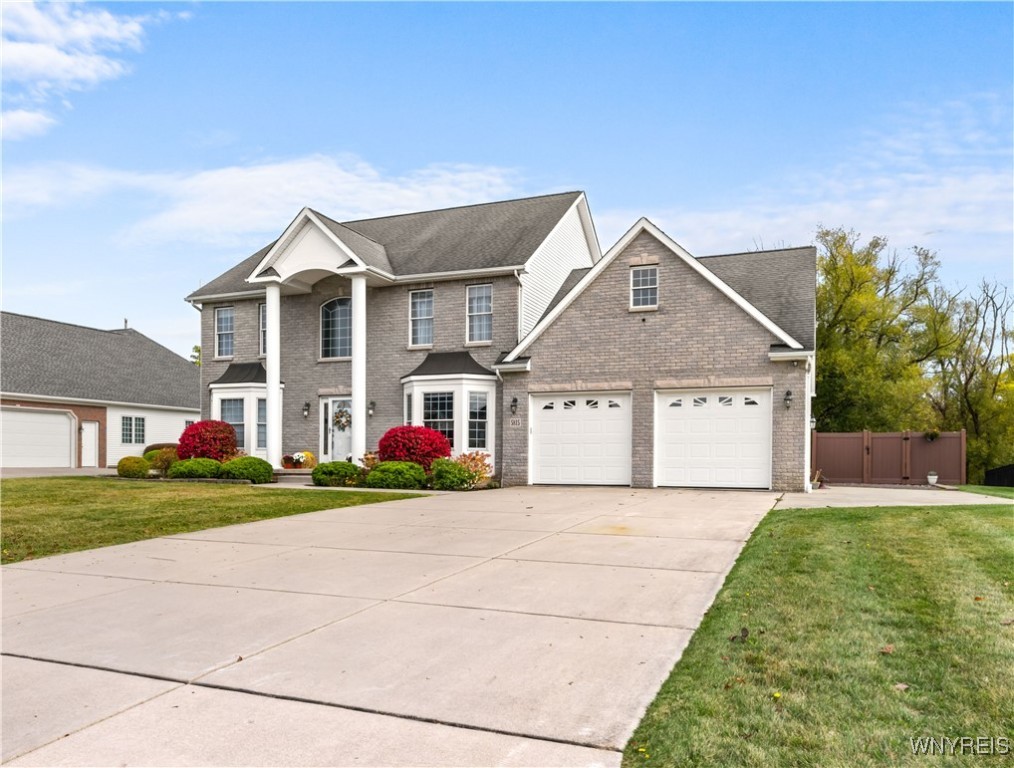 5815 Forest Creek Drive