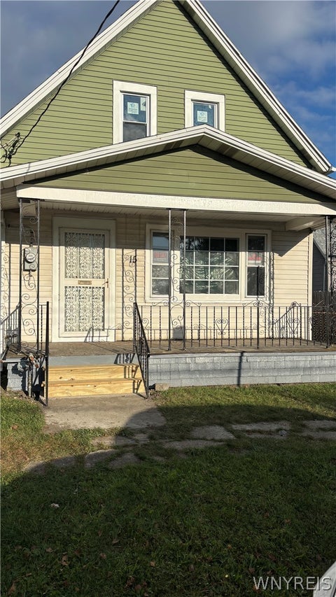 Photo of 15 Schmarbeck Avenue, Buffalo, NY 14212 (MLS # B1719272)