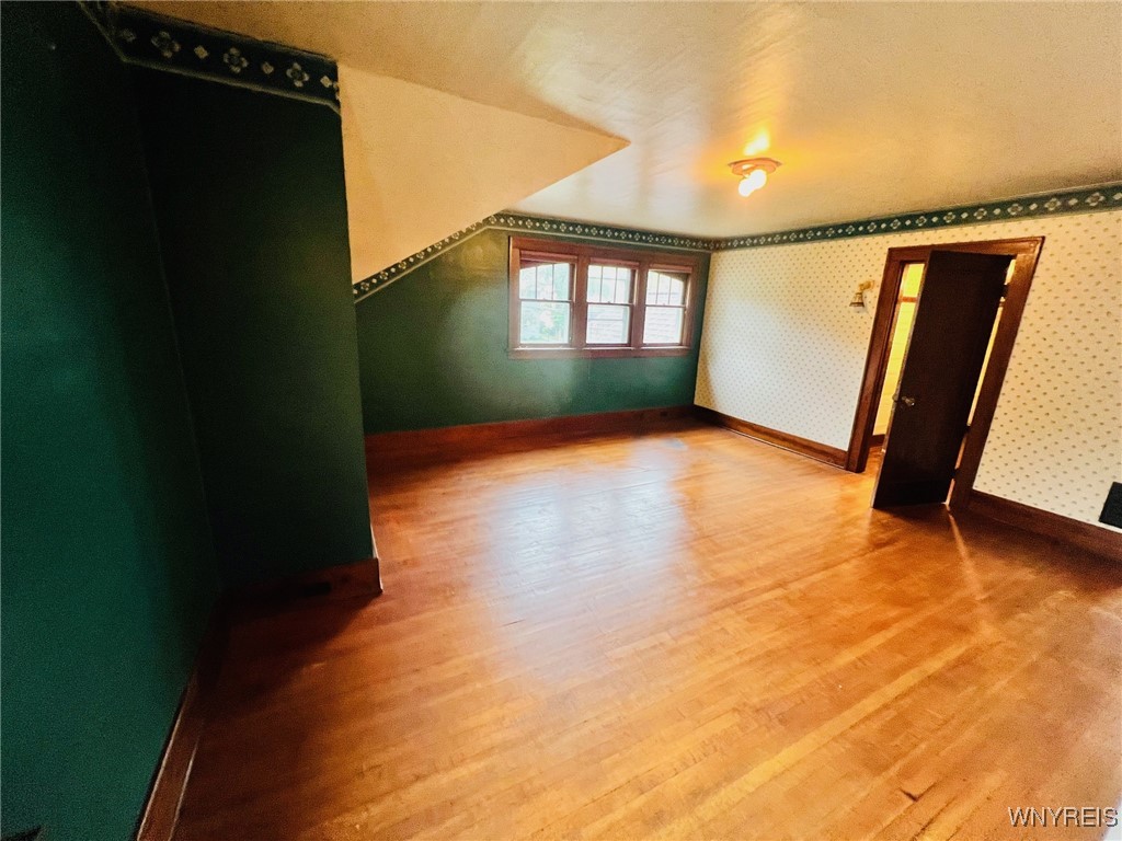 104 Long Avenue, Hamburg, New York image 28