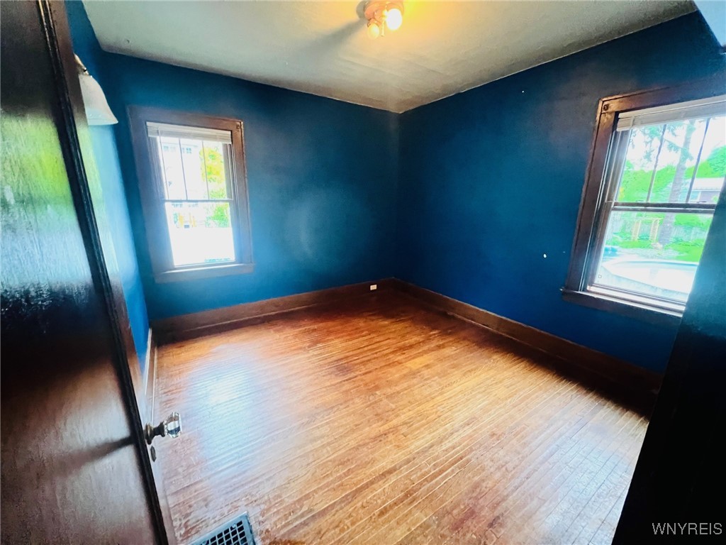 104 Long Avenue, Hamburg, New York image 25