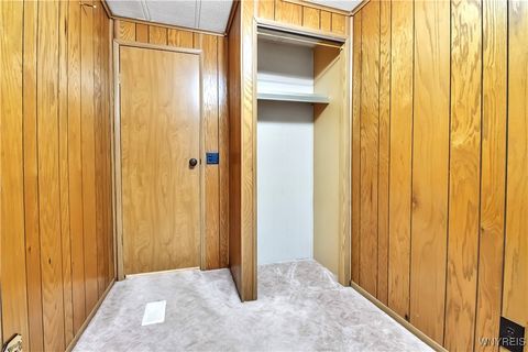 Tiny photo for 41 S Roxbury Drive, Hamburg, NY 14075 (MLS # B1655505)