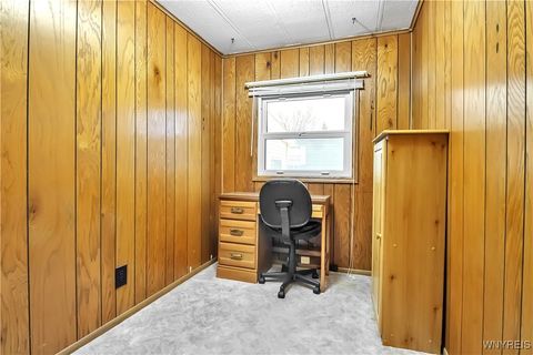 Tiny photo for 41 S Roxbury Drive, Hamburg, NY 14075 (MLS # B1655505)