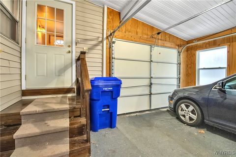 Tiny photo for 41 S Roxbury Drive, Hamburg, NY 14075 (MLS # B1655505)