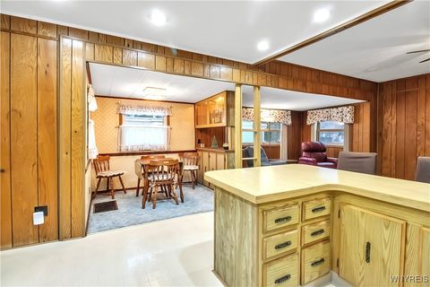 Tiny photo for 41 S Roxbury Drive, Hamburg, NY 14075 (MLS # B1655505)