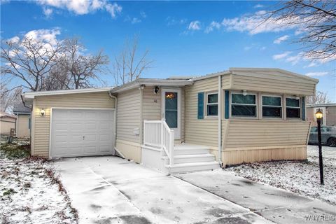 Photo of 41 S Roxbury Drive, Hamburg, NY 14075 (MLS # B1655505)