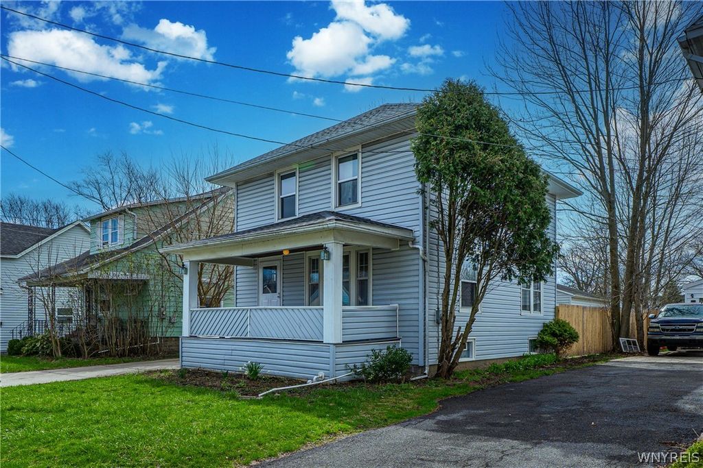 Photo of 35 Fuller Avenue, Tonawanda, NY 14150 (MLS # B1674330)