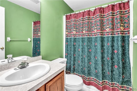 Tiny photo for 33 Olde Stone Lane, Lancaster, NY 14086 (MLS # B1725991)