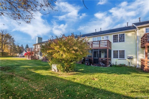 Tiny photo for 33 Olde Stone Lane, Lancaster, NY 14086 (MLS # B1725991)