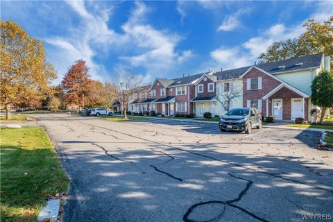 Tiny photo for 33 Olde Stone Lane, Lancaster, NY 14086 (MLS # B1725991)