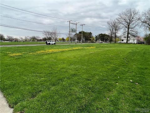 Vacant Land For Sale - 3303 Pine Avenue<br/> Niagara Falls, NY 14301