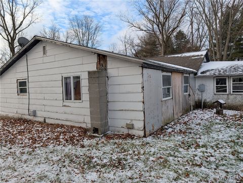 Tiny photo for 6550 Dale Road, Newfane, NY 14108 (MLS # B1655390)