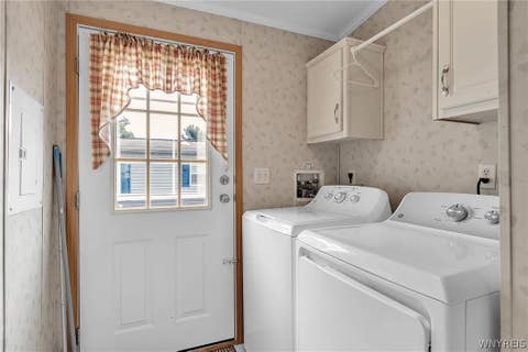 Tiny photo for 9834 Tottenham Avenue, Clarence, NY 14031 (MLS # B1701328)