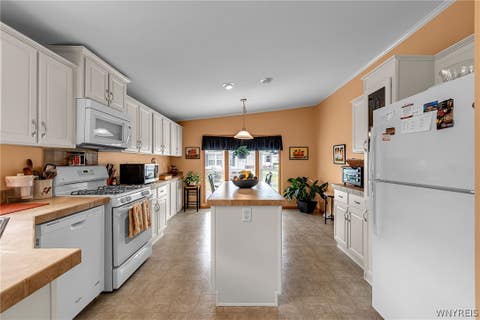 Tiny photo for 9834 Tottenham Avenue, Clarence, NY 14031 (MLS # B1701328)