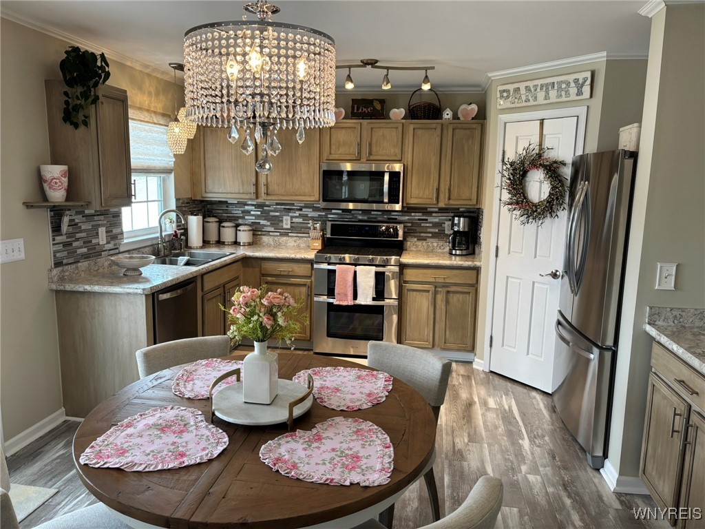6114 Woodford Drive, Hamburg, New York image 4