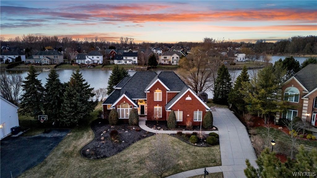 Photo of 52 Brynstone Court, Amherst, NY 14228 (MLS # B1666317)