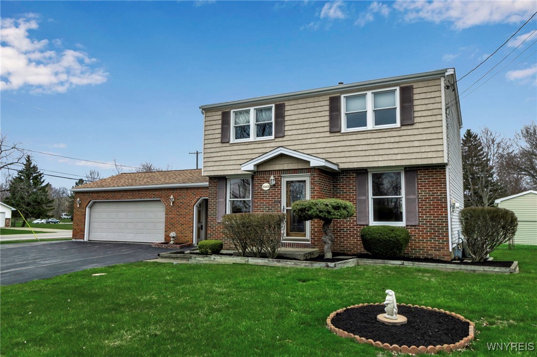 5003 Clarice Drive, Hamburg, New York image 1