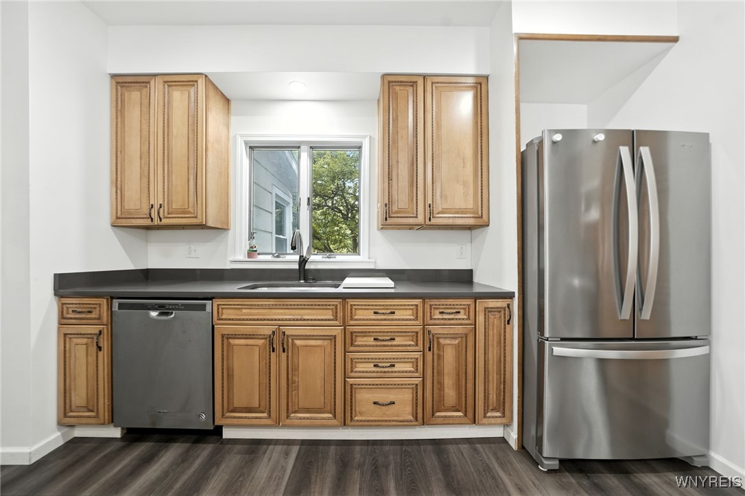 Ridgeway, New York 14103, United States, 4 Bedrooms Bedrooms, ,2 BathroomsBathrooms,Residential,Active,195143