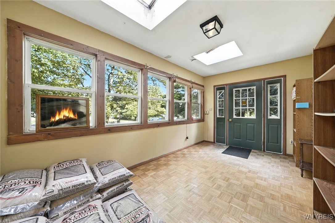 Ridgeway, New York 14103, United States, 4 Bedrooms Bedrooms, ,2 BathroomsBathrooms,Residential,Active,195143