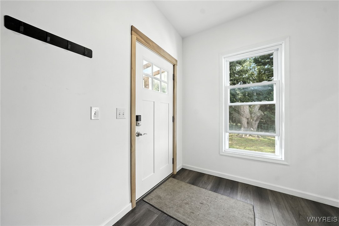 Ridgeway, New York 14103, United States, 4 Bedrooms Bedrooms, ,2 BathroomsBathrooms,Residential,Active,195143