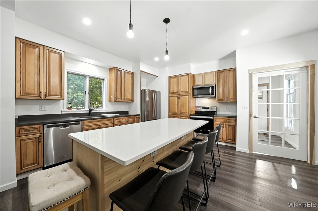 Ridgeway, New York 14103, United States, 4 Bedrooms Bedrooms, ,2 BathroomsBathrooms,Residential,Active,195143