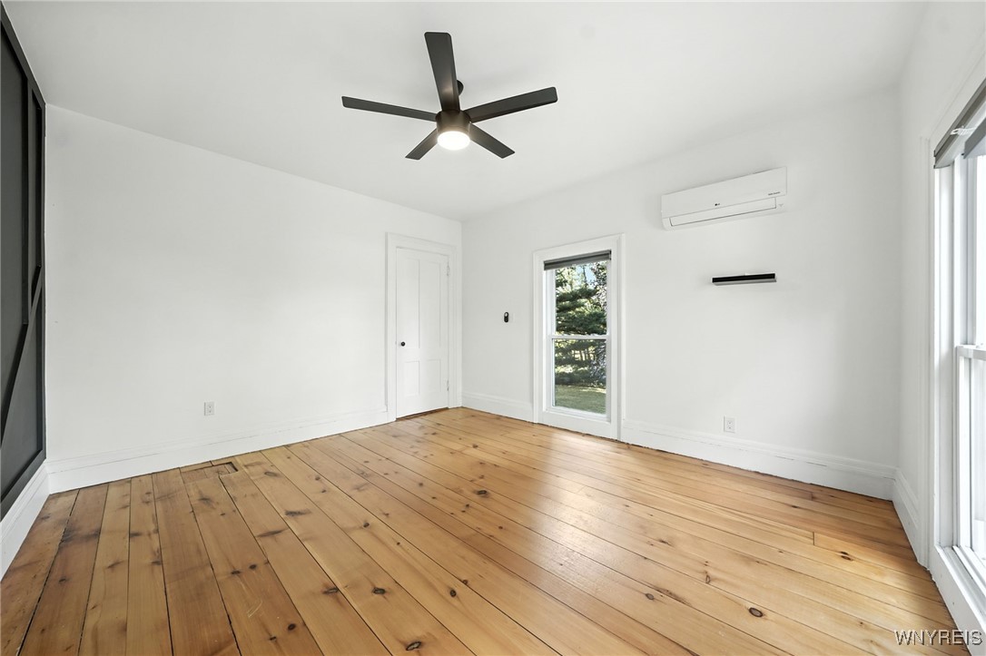 Ridgeway, New York 14103, United States, 4 Bedrooms Bedrooms, ,2 BathroomsBathrooms,Residential,Active,195143