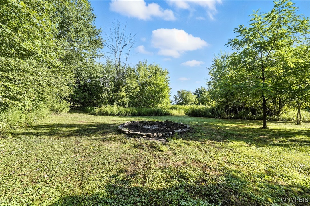 Ridgeway, New York 14103, United States, 4 Bedrooms Bedrooms, ,2 BathroomsBathrooms,Residential,Active,195143