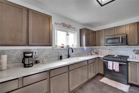 Tiny photo for 5 Macamley Street, Buffalo, NY 14220 (MLS # B1705849)