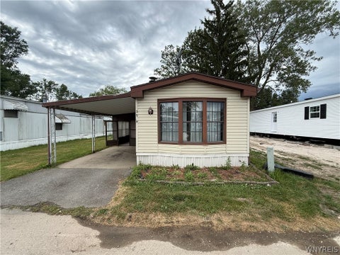 Mobile Home For Sale - 59 Annamarie Ter<br/> Erie County, Cheektowaga, NY 14225