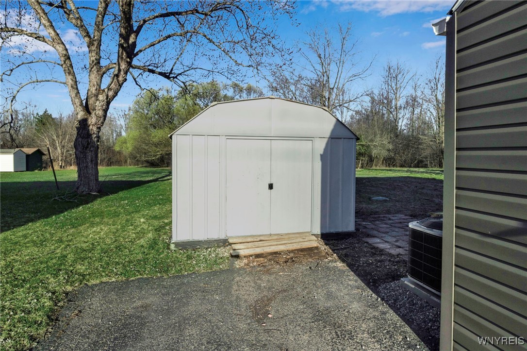 798 Alt Boulevard, Grand Island, New York image 36