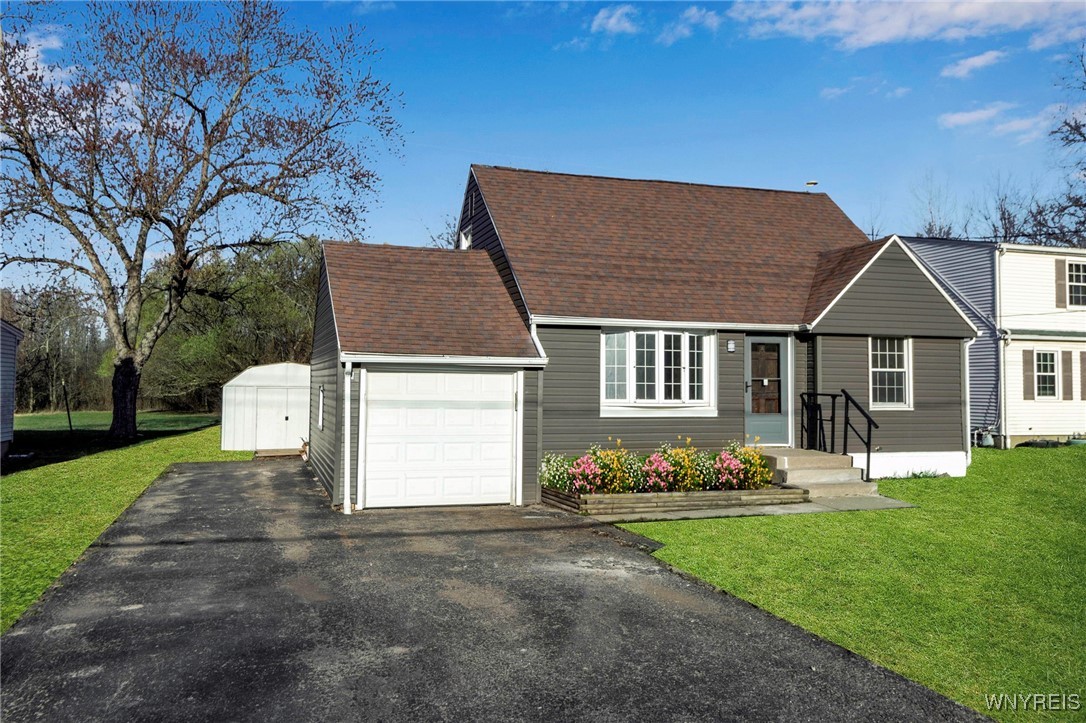 798 Alt Boulevard, Grand Island, New York image 2
