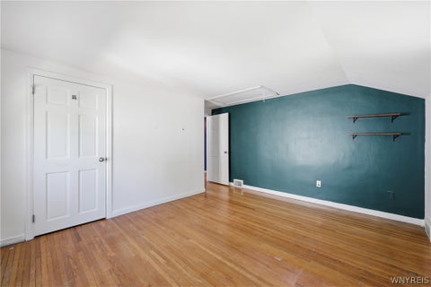 Tiny photo for 57 Gardenwood Lane, Tonawanda, NY 14223 (MLS # B1693399)