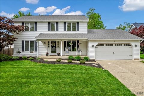 4 Deepwood Place Lancaster NY 14086