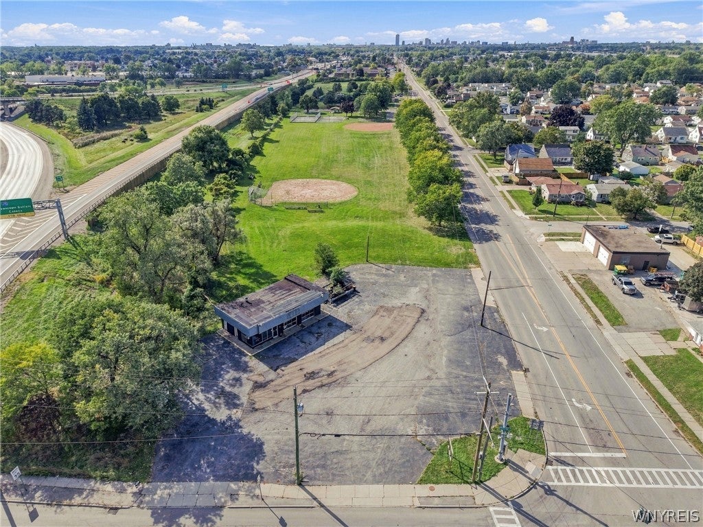 1270 Harlem Road