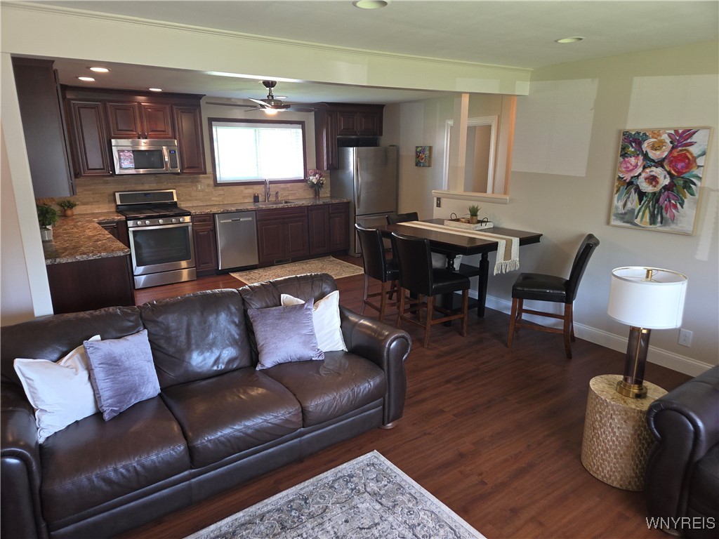 3508 Warner Drive, Grand Island, New York image 4
