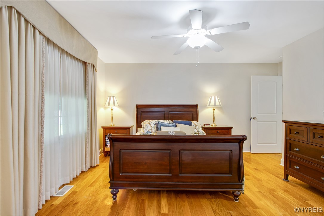 28 Dover Court, Lancaster, New York image 22