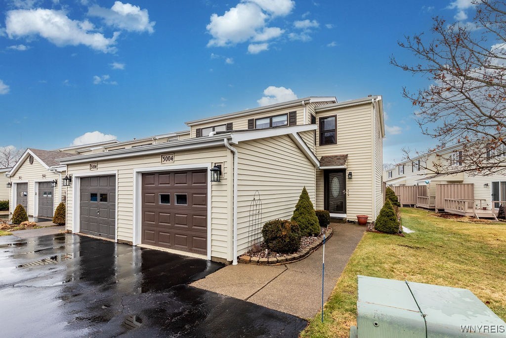 3004 East River Road