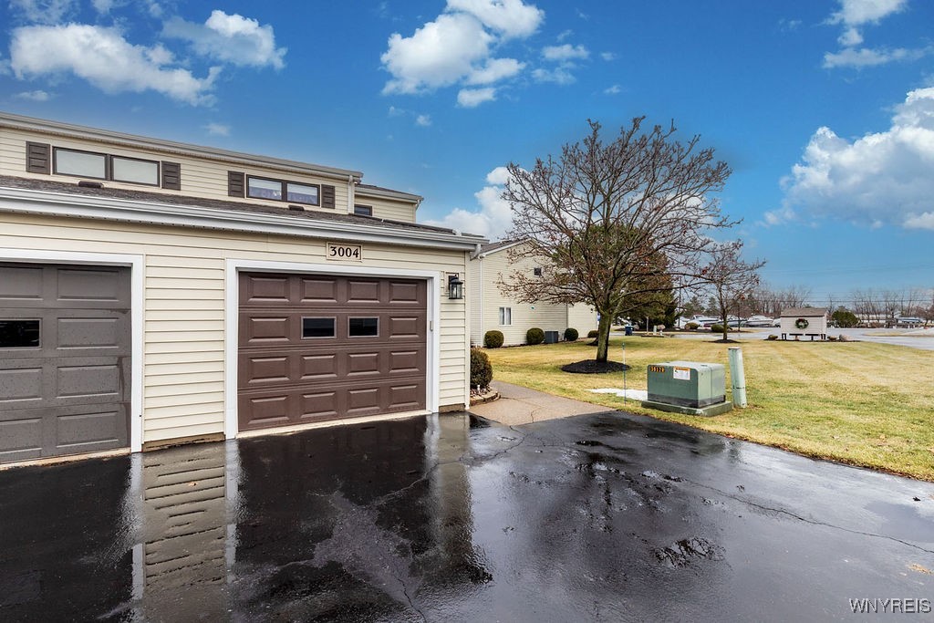 3004 East River Road