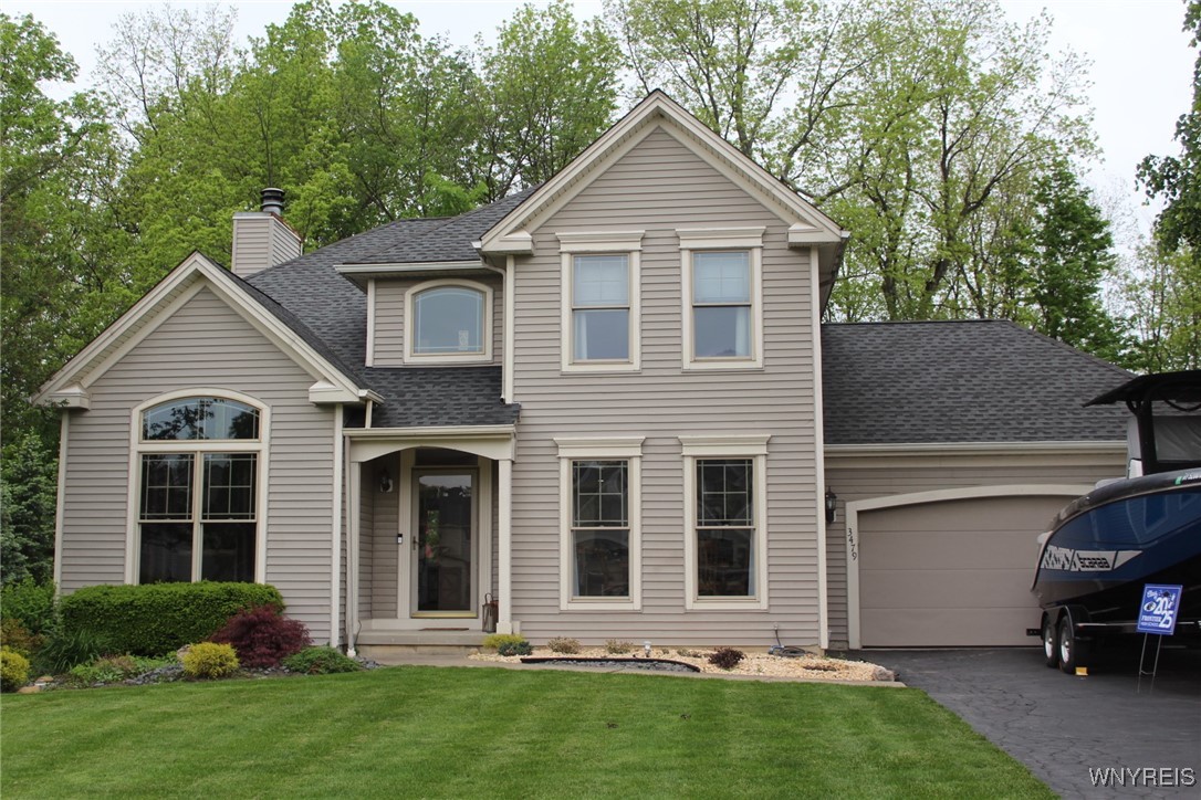 3479 Parkwood Cmn, Hamburg, New York image 1