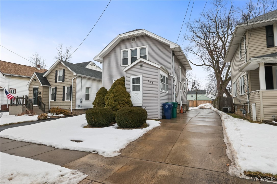 733 91st Street, Niagara Falls, New York image 2